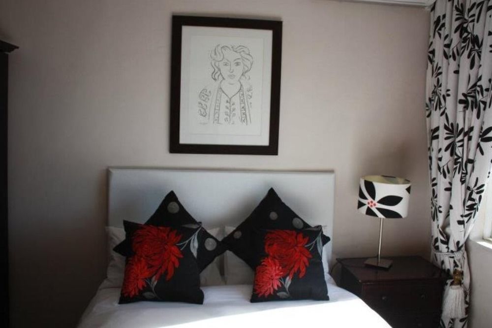 The Boston Guest House Bellville Extérieur photo